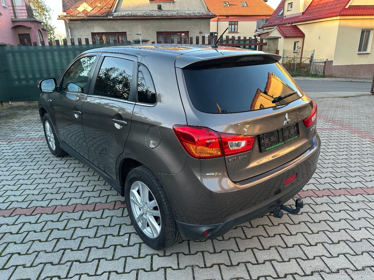 Mitsubishi ASX 1.6 86kW 2013 143215km 1.majitel vyhřev sedad - 6