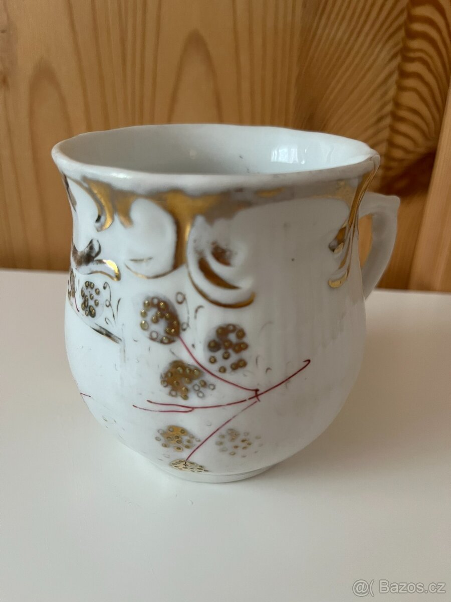Starožitný hrneček buclák - 6