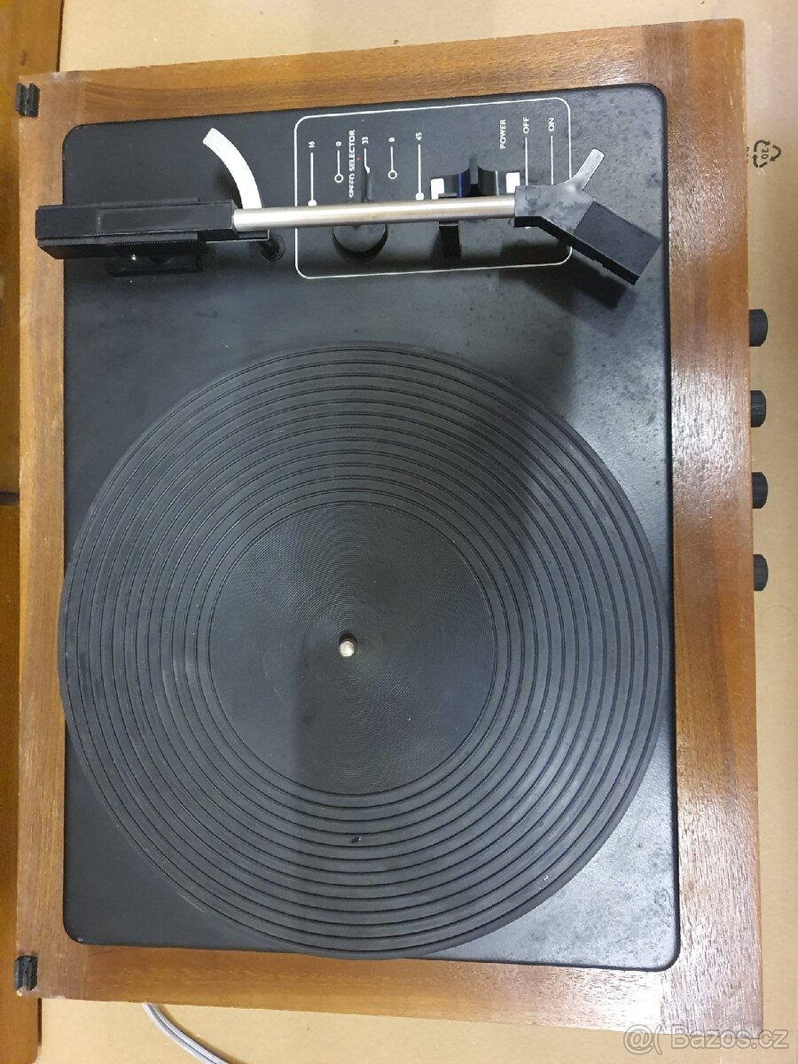 Gramofon a reproduktory Tesla - 6