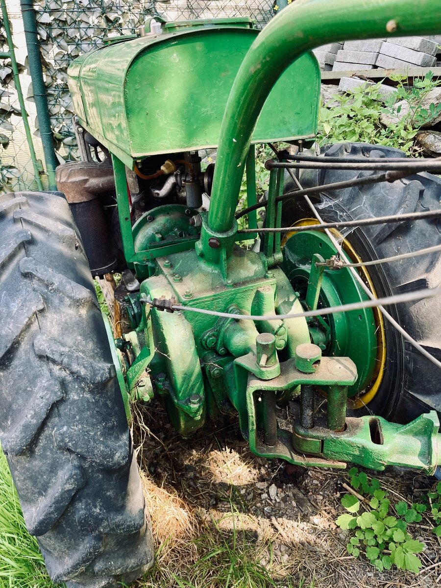 Malotraktor Agrozet 1958 + nákladní přívěs a příslušenství - 6