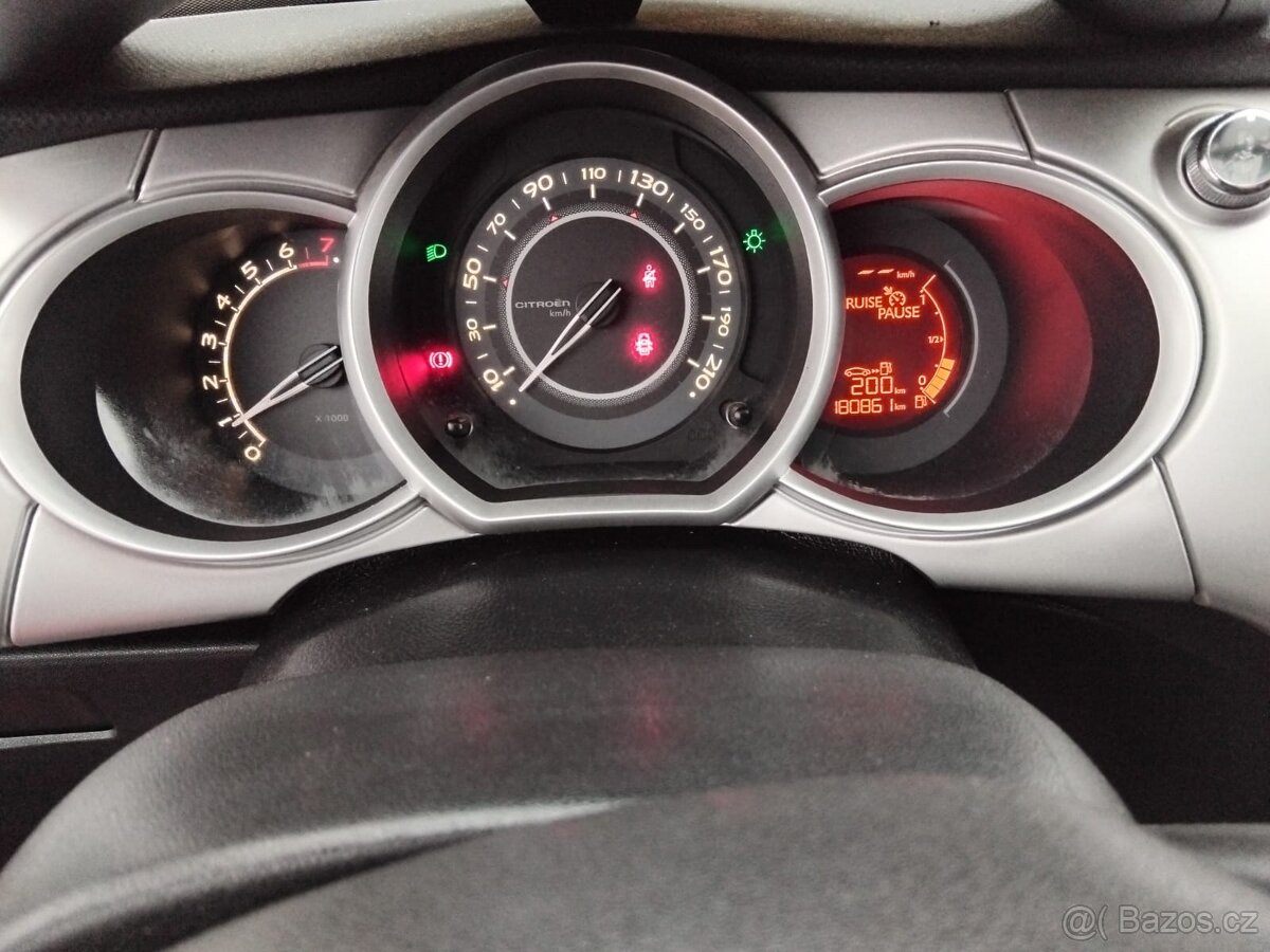 Citroën C3 2011 1.4 benzín 70kw - 6