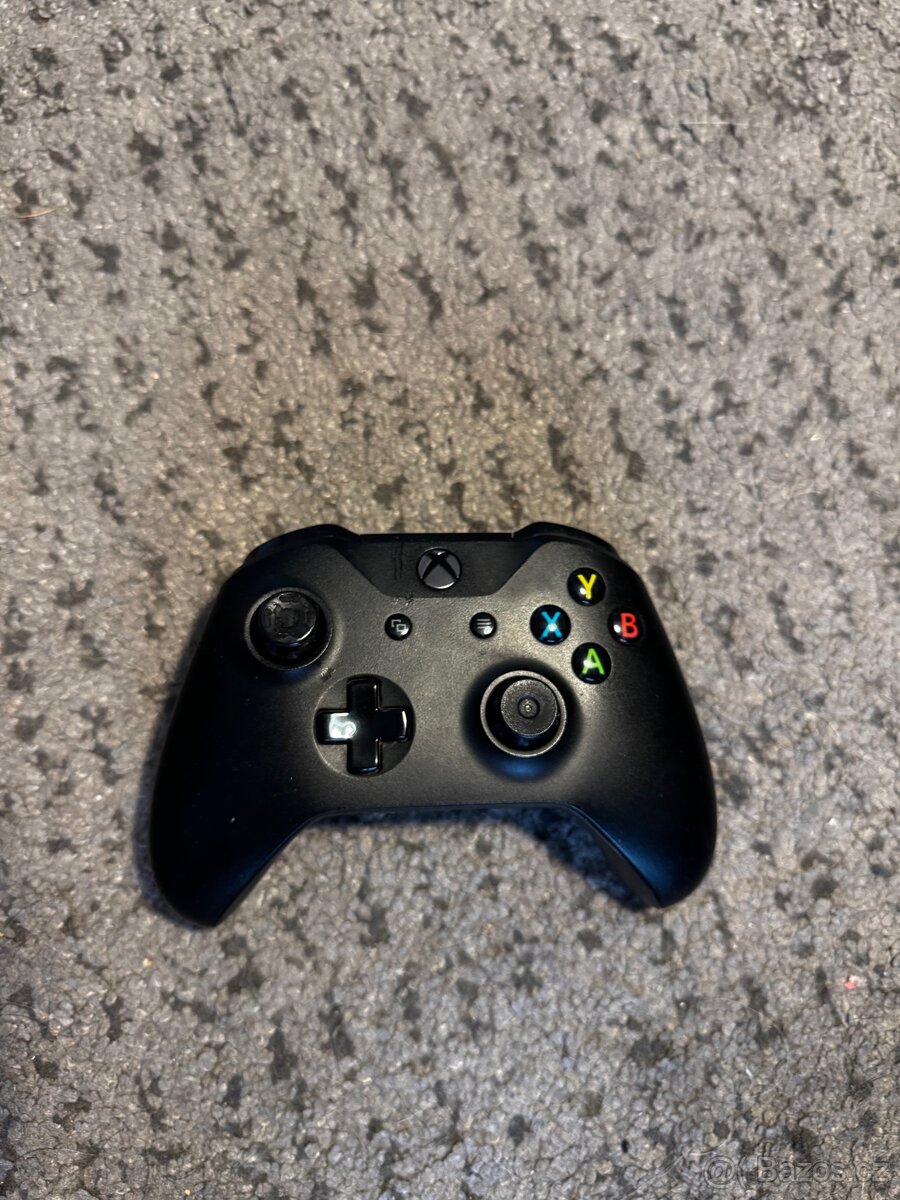 Xbox one s + příslušenství - 6