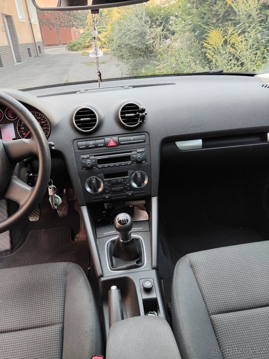 Audi A3 Sportback (157000) - 6