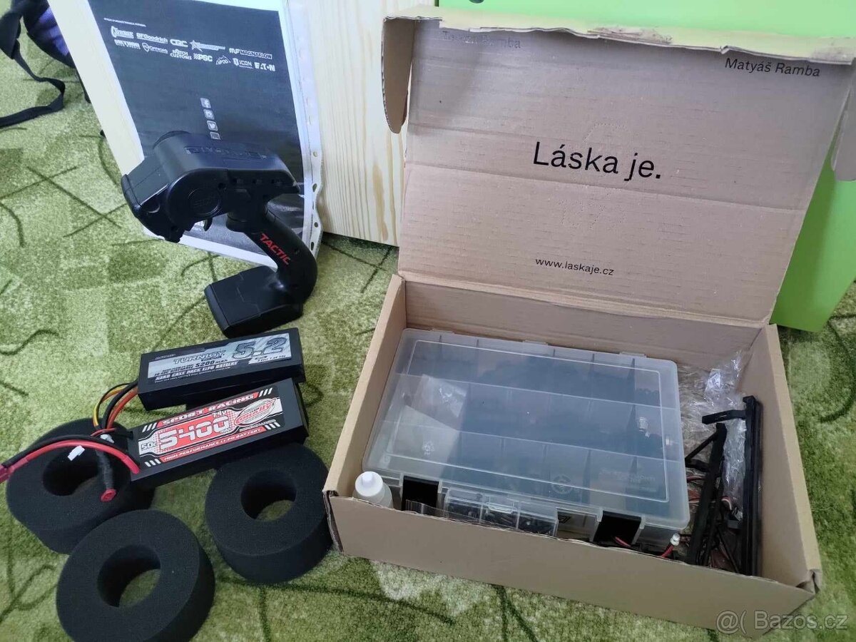 AXIAL SCX10 II - 2 gear speed- Mitsubishi Pajero - 6