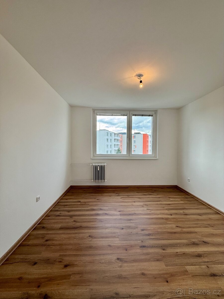 Pronájem bytu 2+1 Zlín - Kúty - 6