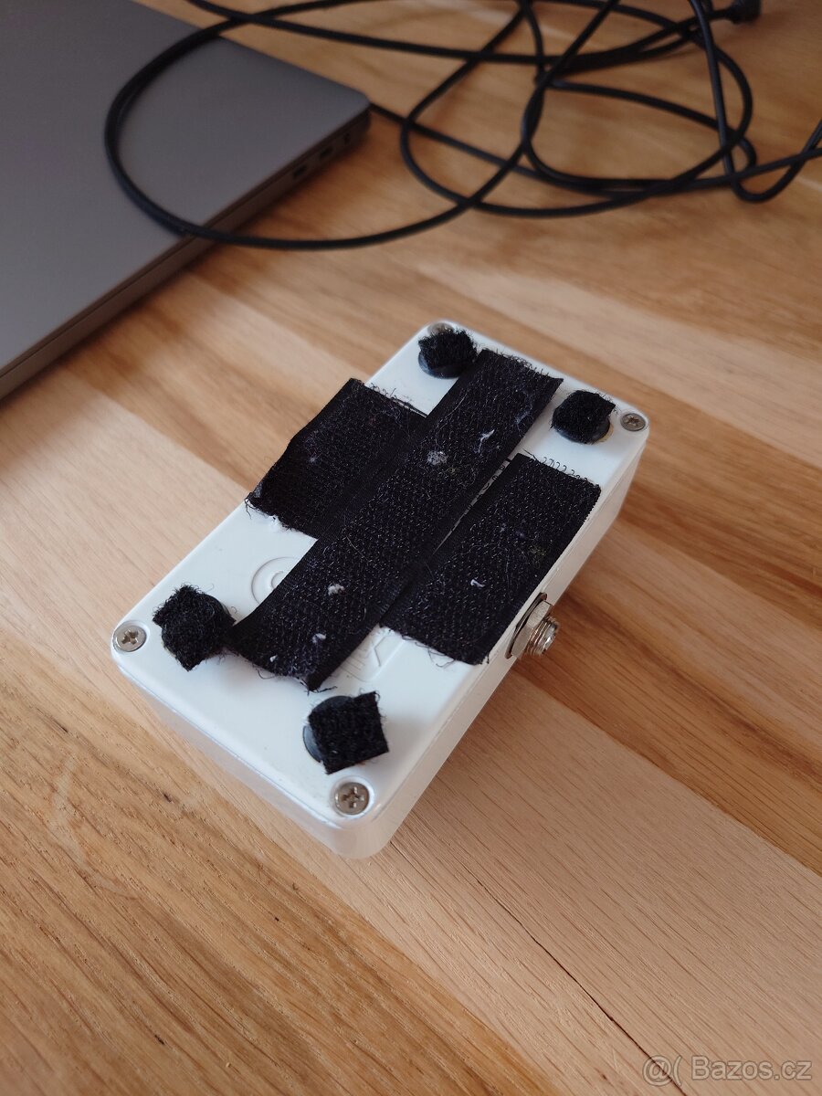 Electro Harmonix Pitch Fork - 6