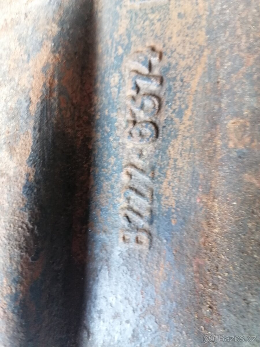 Díly veterán Praga - 6