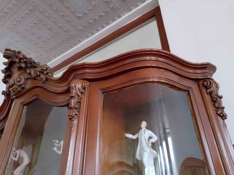 Italská vitrína s komodou-barokní - 6