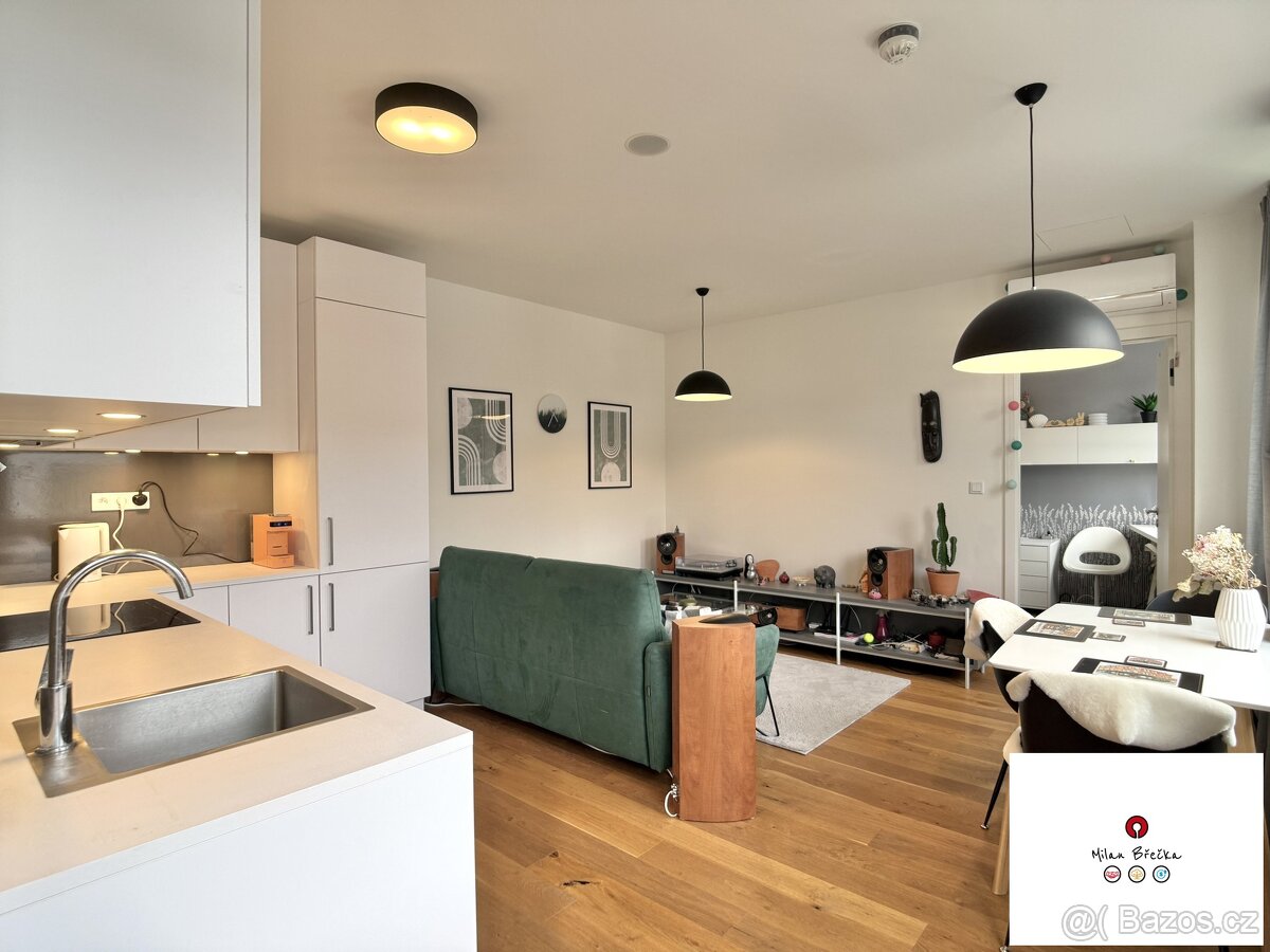 Pronájem bytu 3+kk 61 m², Praha - Vinohrady, ev.č. 00086-1 - 6