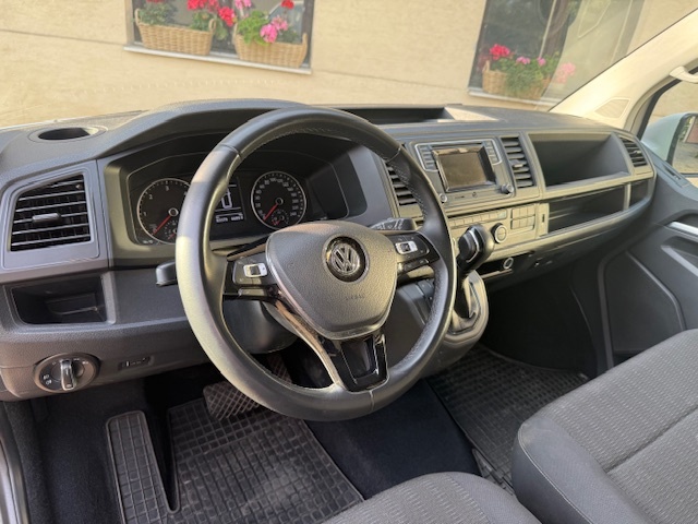 VW Caravelle 2.0 TDI DSG - 6