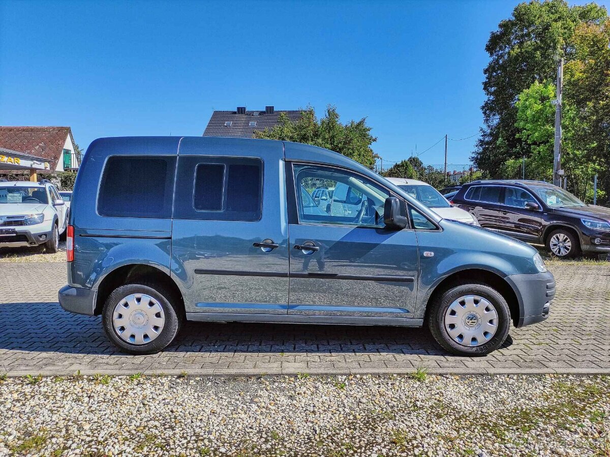VOLKSWAGEN CADDY 1.6 MPI,LIFE,75 KW,AUT. KLIMA,VYHŘ.SEDAČKY - 6
