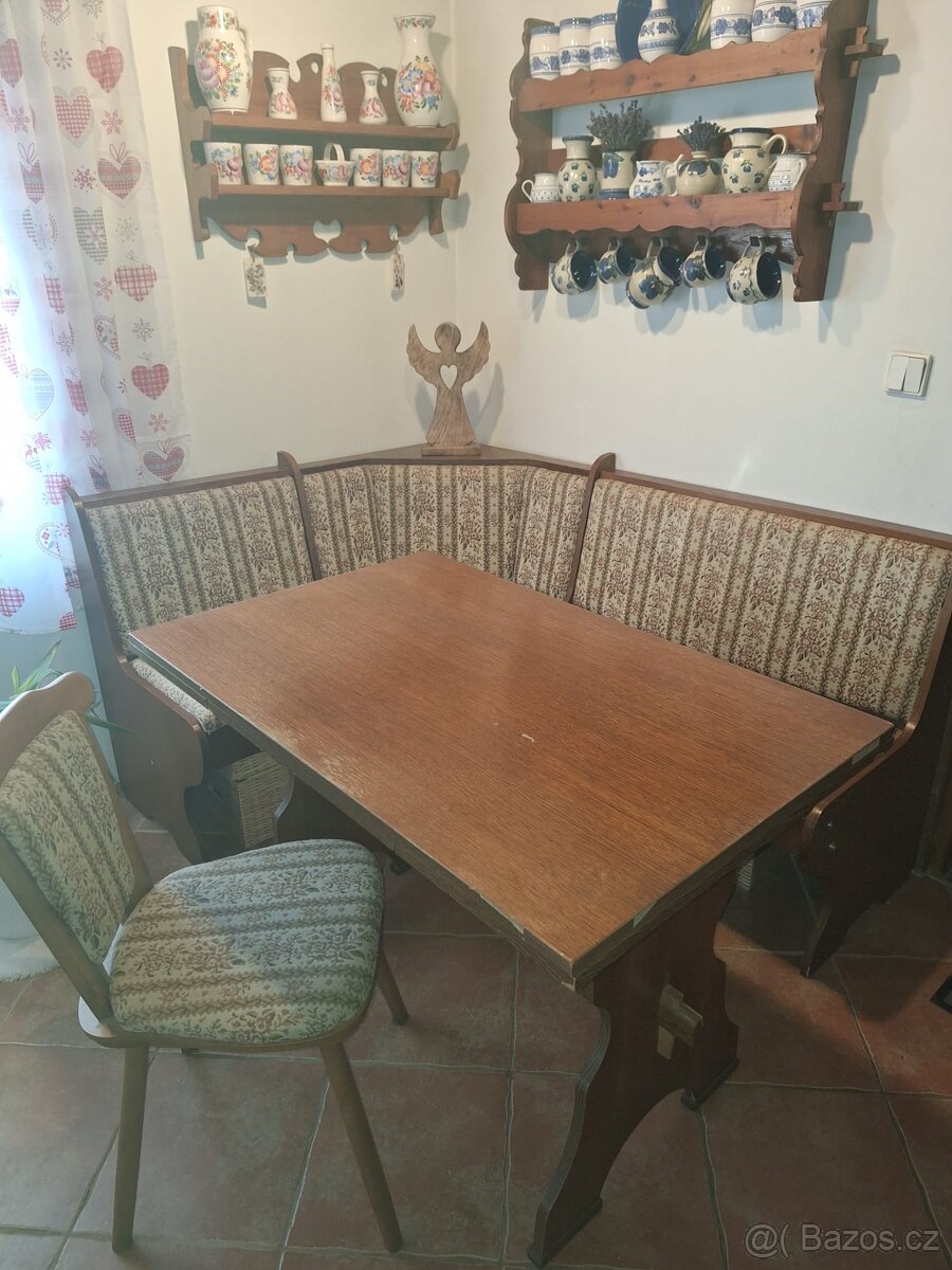 Rohová lavice se stolem a židlí - 6