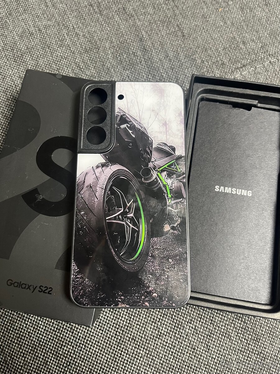Samsung Galaxy S22 v záruce - 6