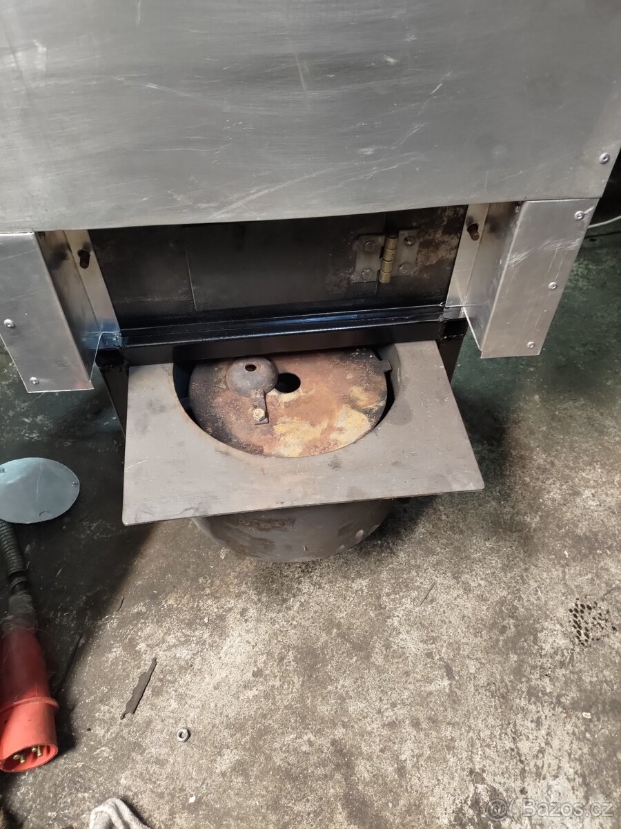 Kotel na vyjetý olej - 6