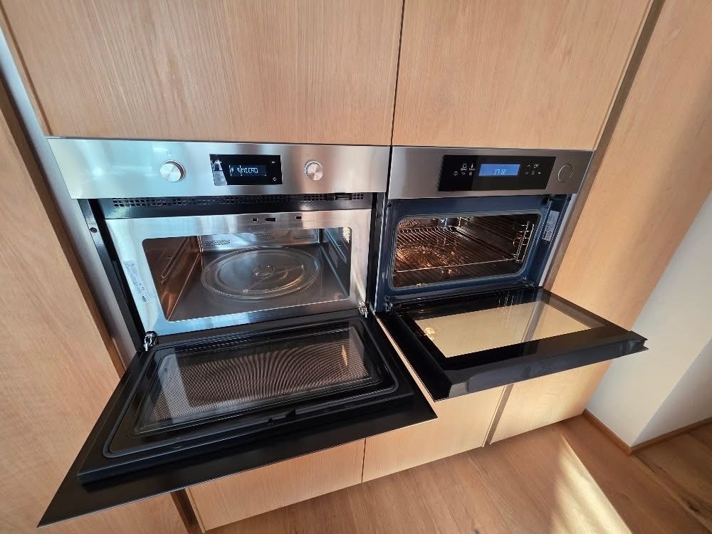 Kompletně zařízená kuchyň - 6