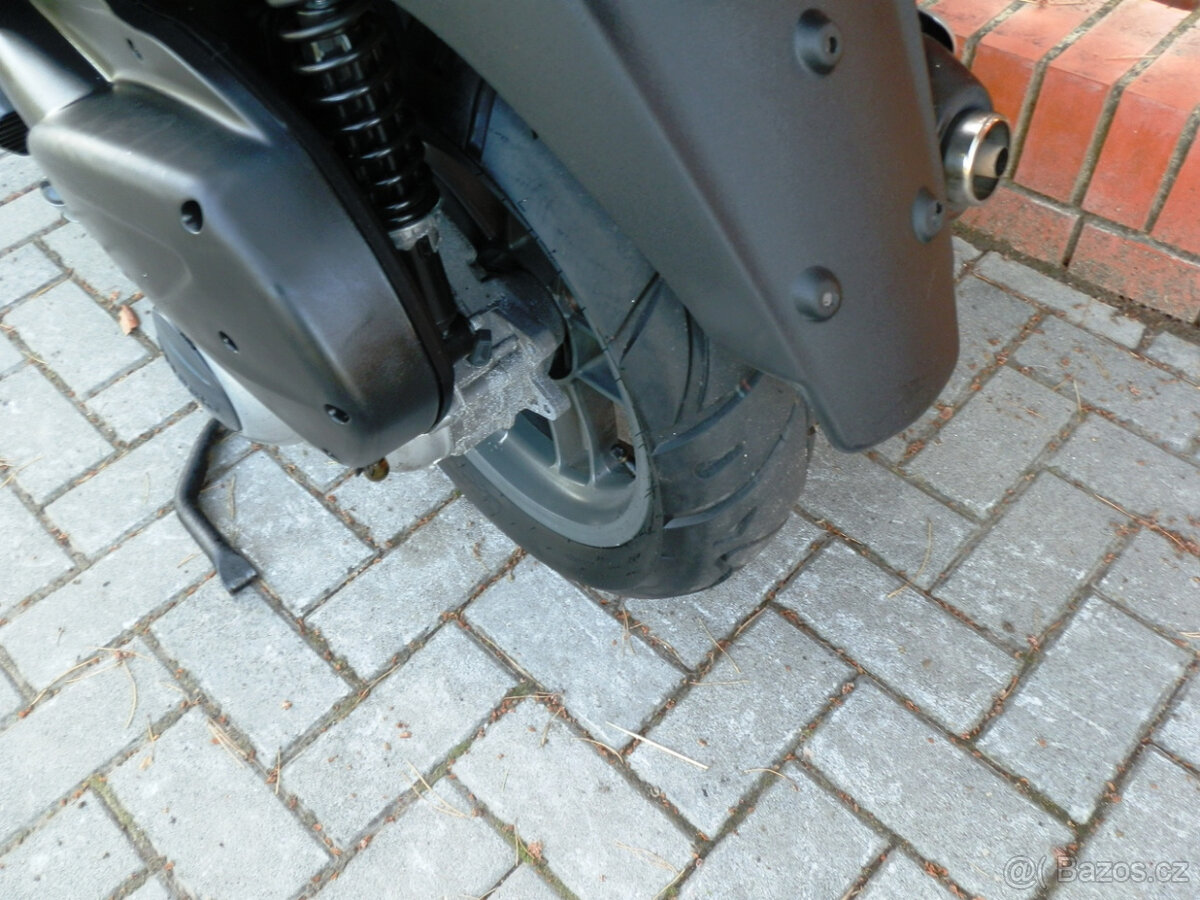 Piaggio X7 125 - 6