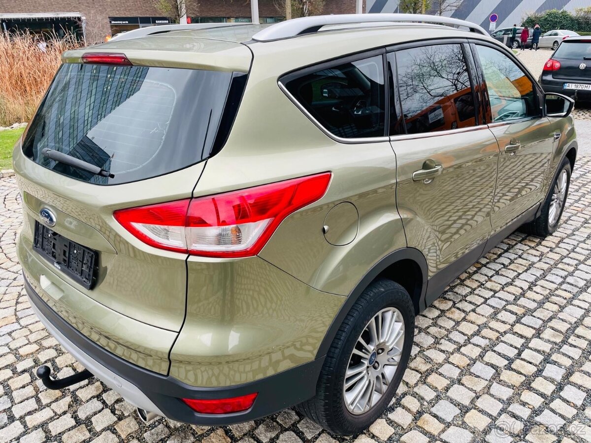 Ford Kuga 2.0TDCi 4x4 MANUÁL VÝHŘEV SERVISKA TITANIUM - 6