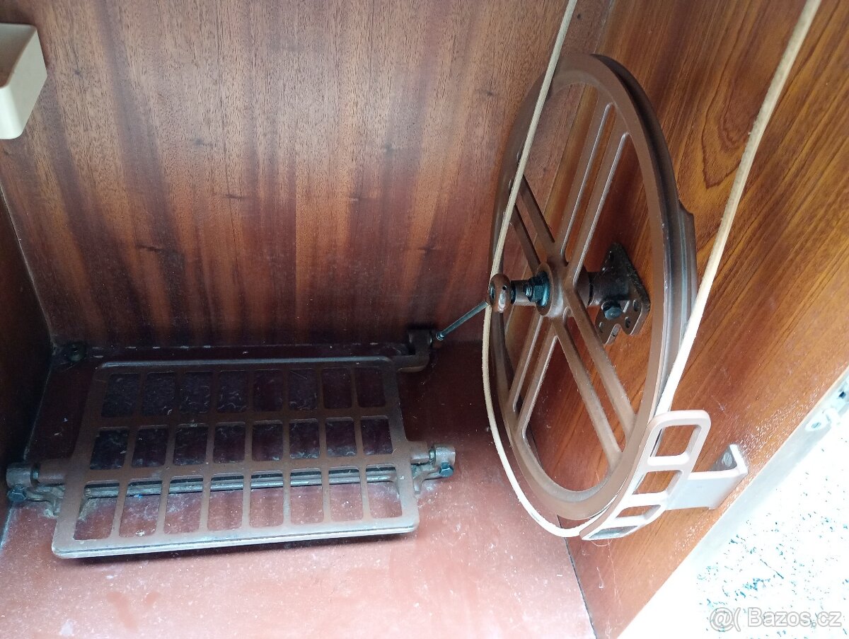 Šicí stroj Minerva - 6