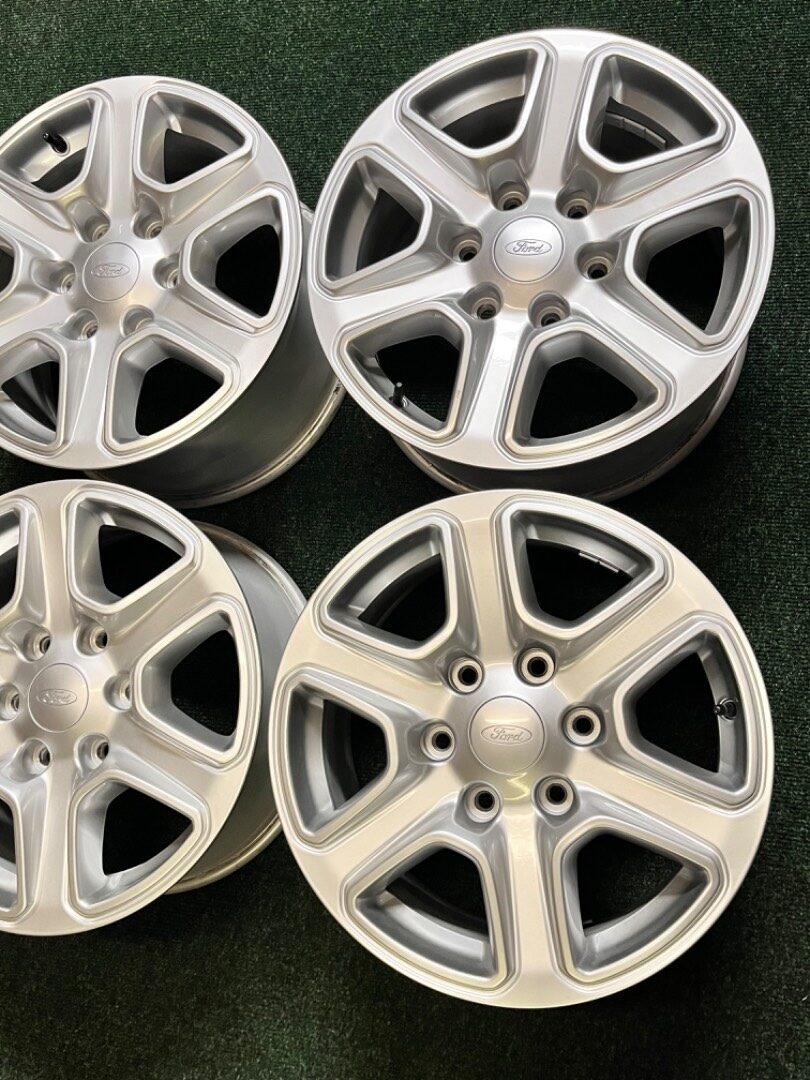 6x139.7 R17 Originál Alu Ford Ranger + senzor TOP STAV - 6