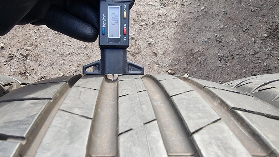 Letní pneumatiky 225/40/19 Bridgestone - 6