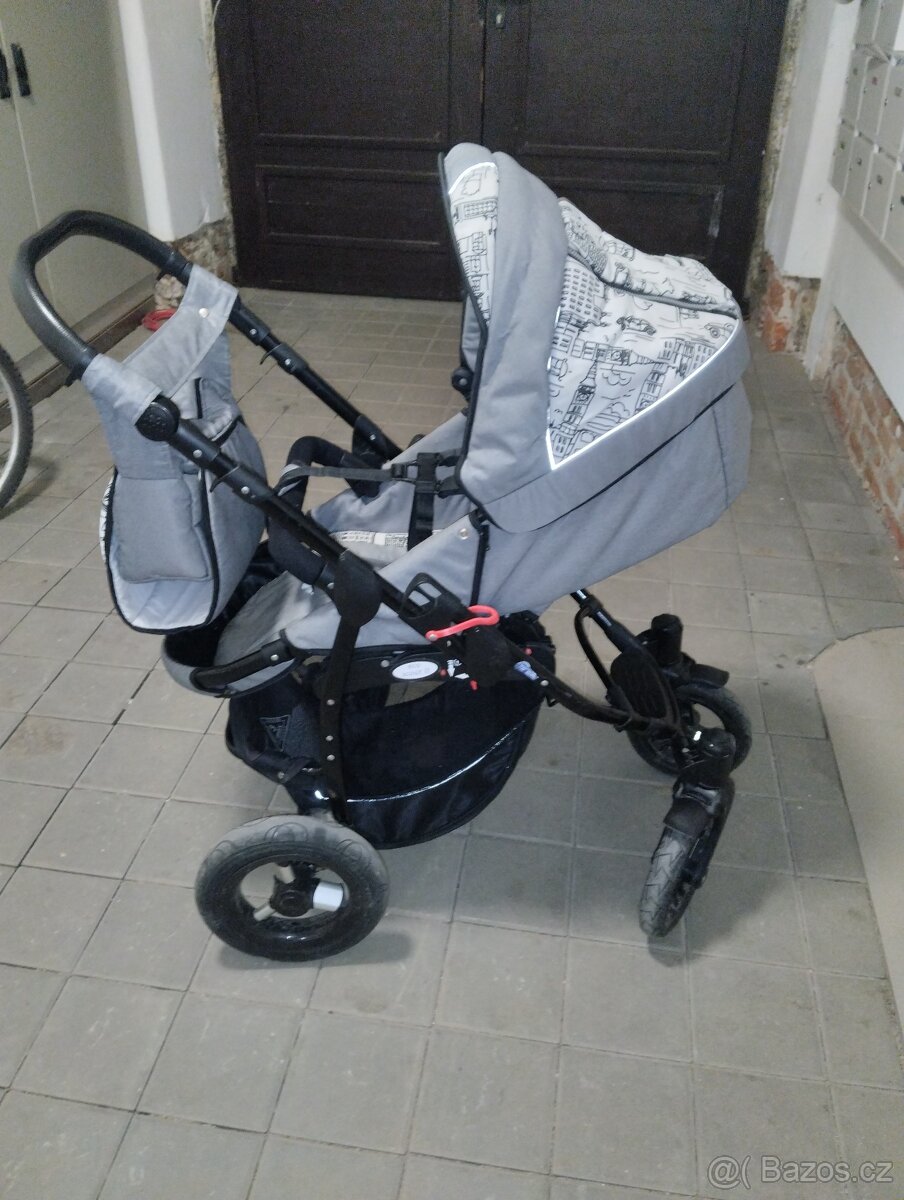 Prodám dětský kočárek - 6