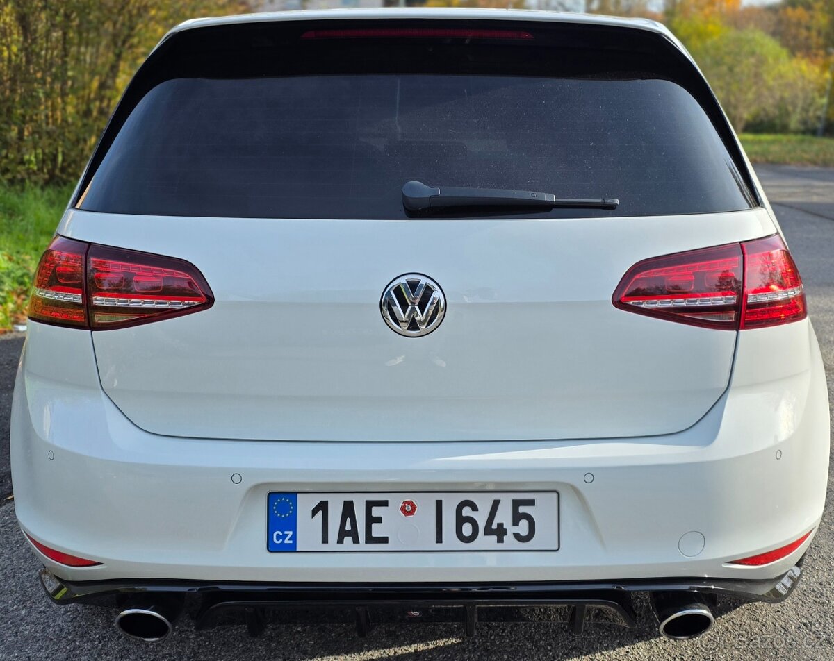 Volkswagen Golf 7 GTI 2.0 TSI 162 kW - 6