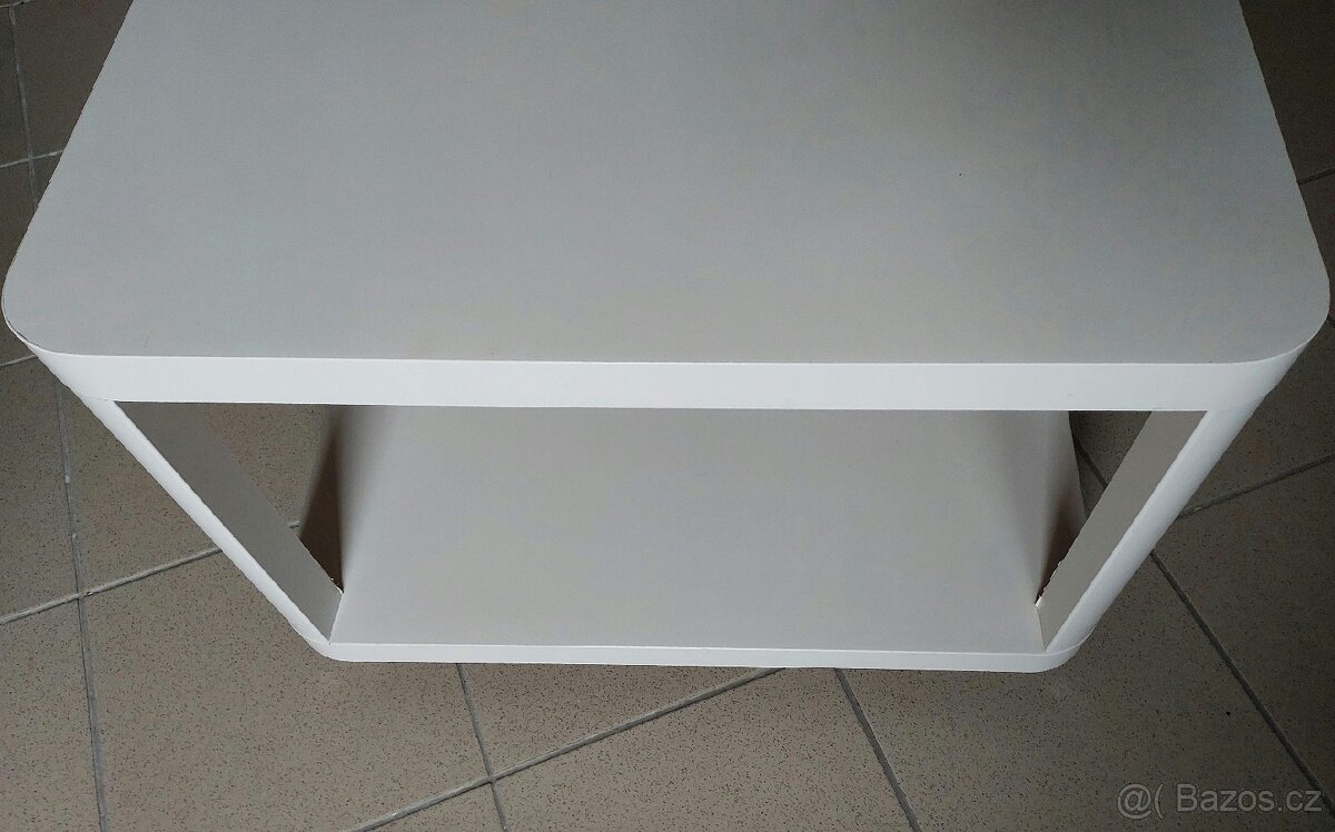 Stolek IKEA TINGBY na kolečkách – bílý - 6