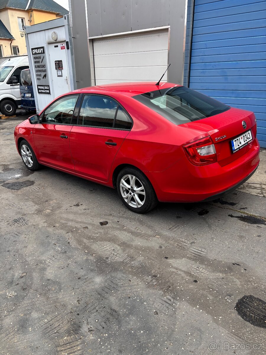 Škoda Rapid - 6