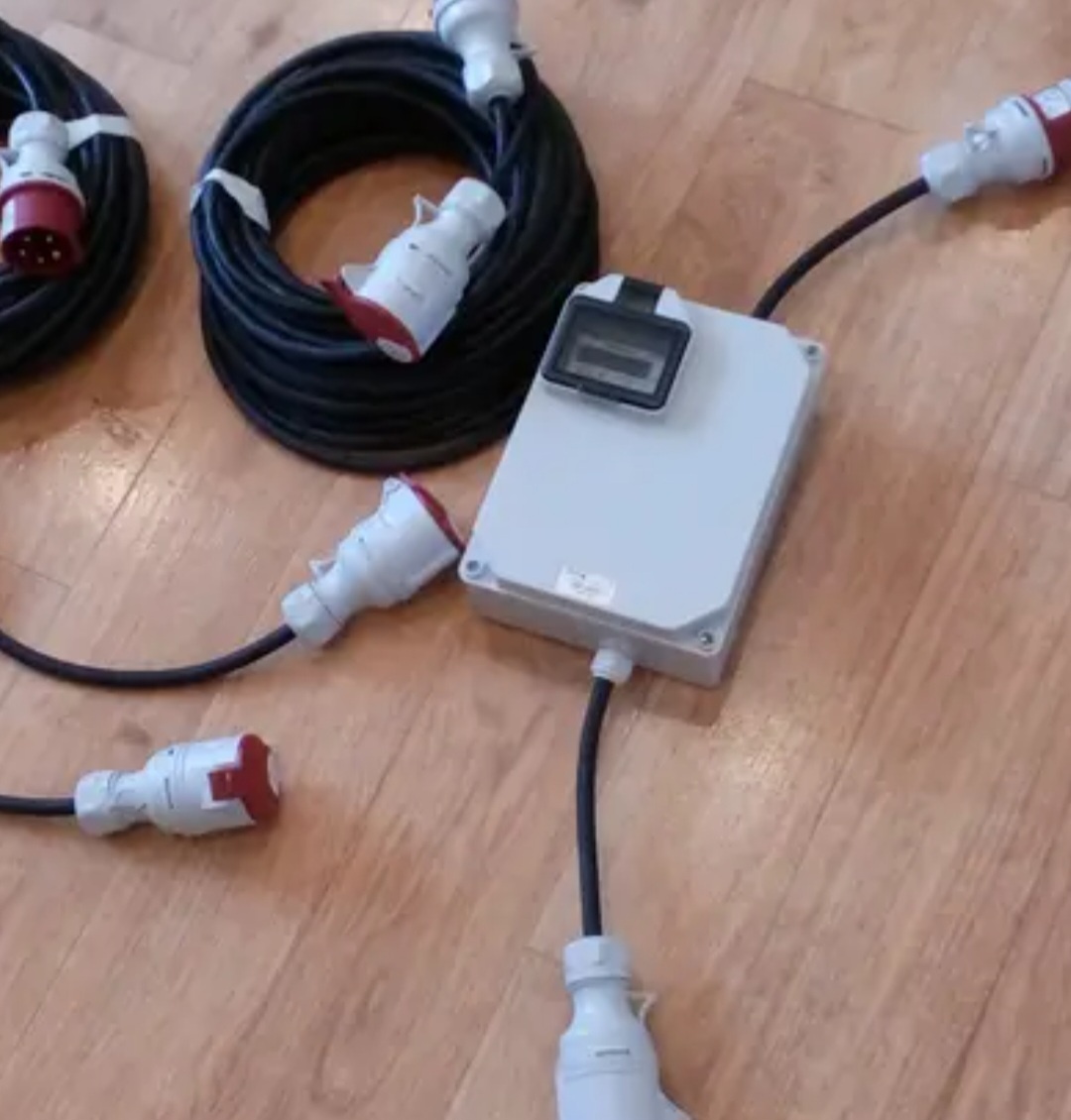 zásuvkový rozvaděč-stavební rozvaděč - 6