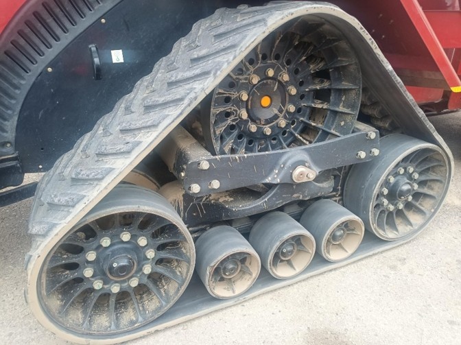 Pásový traktor Case IH Quadtrac 620 - 6