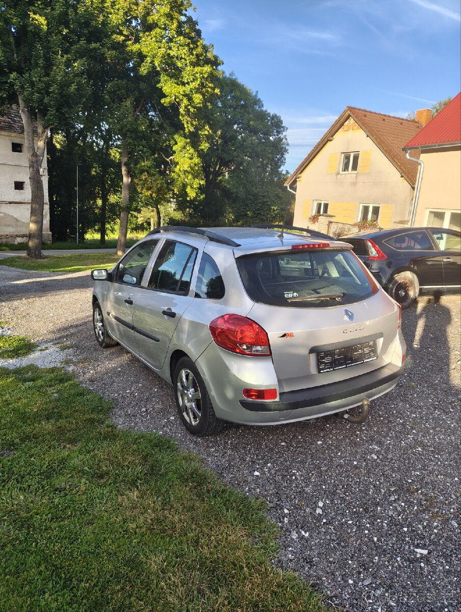 Renault Clio 1.5 Dci - 6