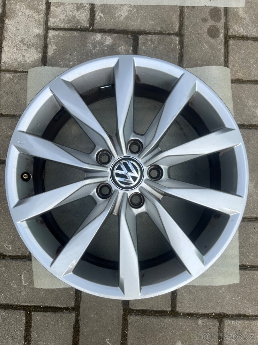 VW alu kola 17” 5×112 – originál, bez pneu - 6