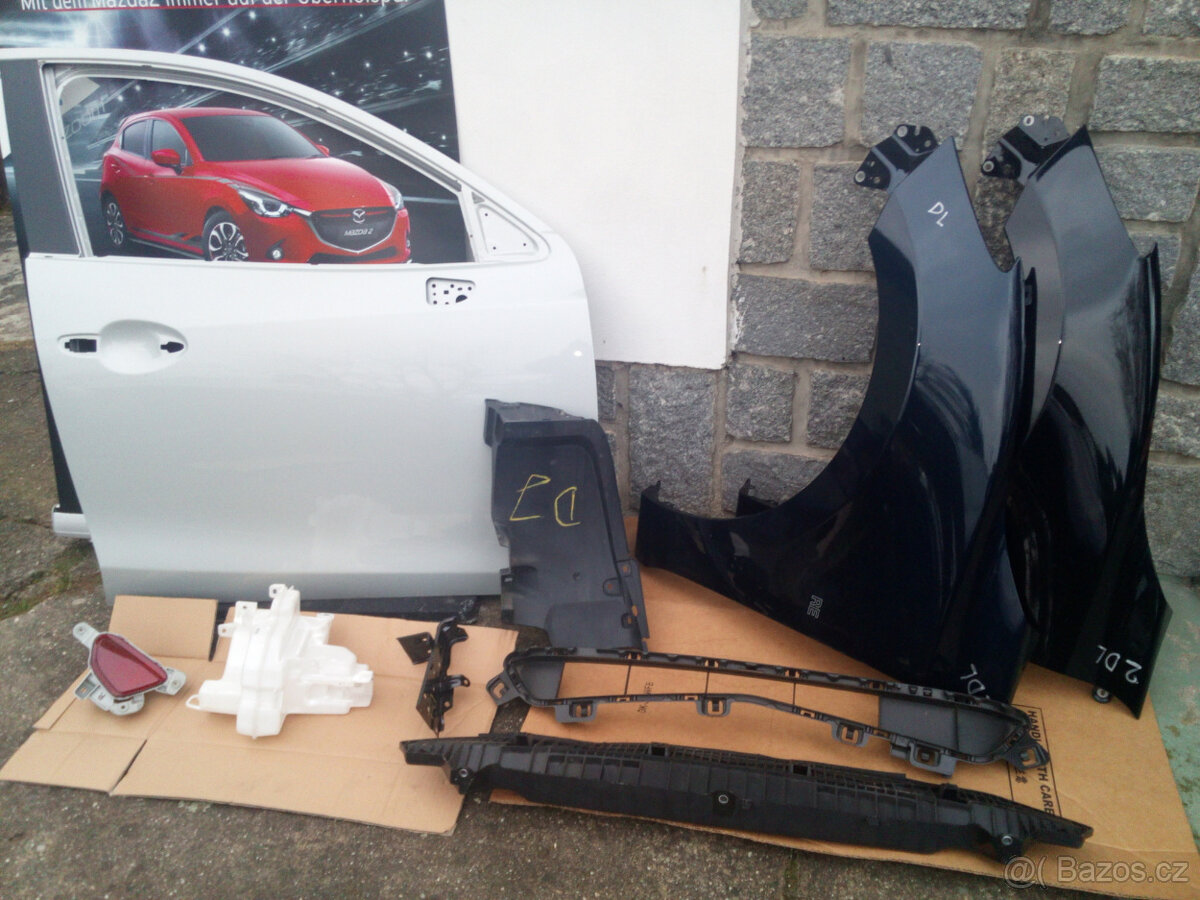 Mazda 2 - 6