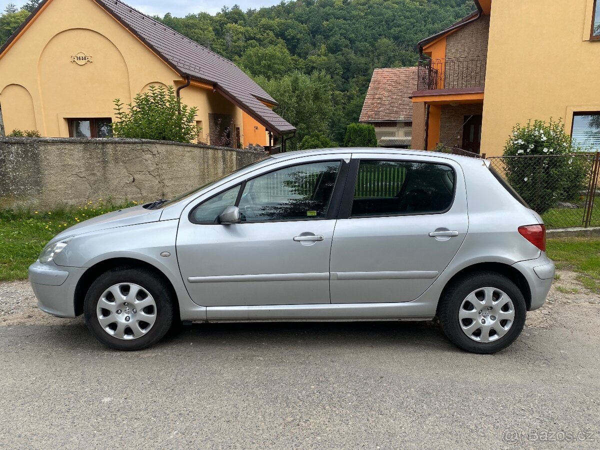 Peugeot 307, 80kw, rv 2004 - 6