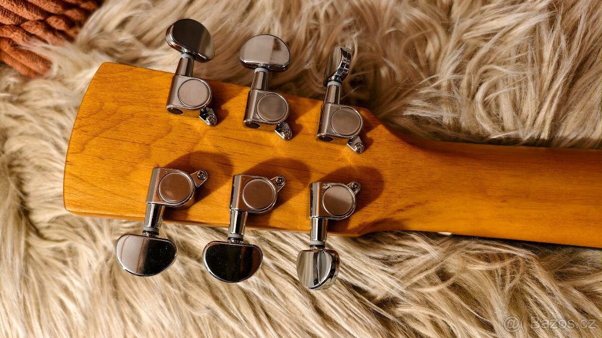 Epiphone Dobro Hound Dog Deluxe Round Neck Resonator - 6