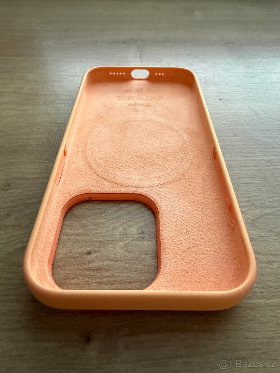 Silikonový kryt pro iPhone 15 Pro – originální - 6