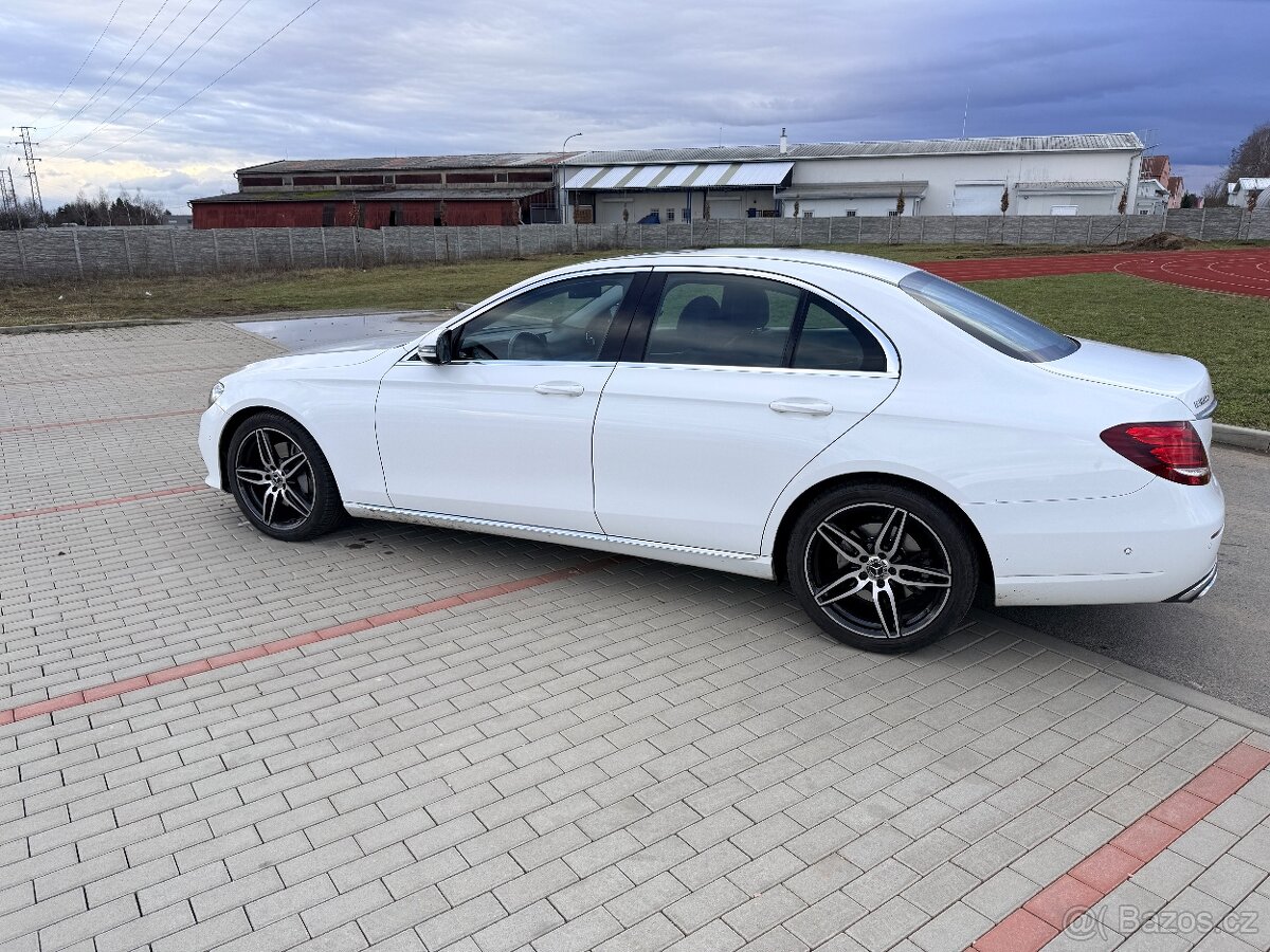 Mercedes Benz E350d - 6