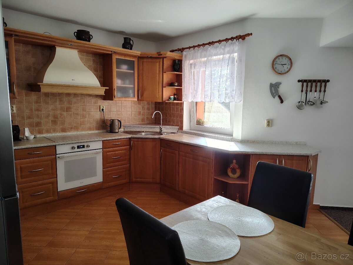 Pronájem rodinného domu - 6