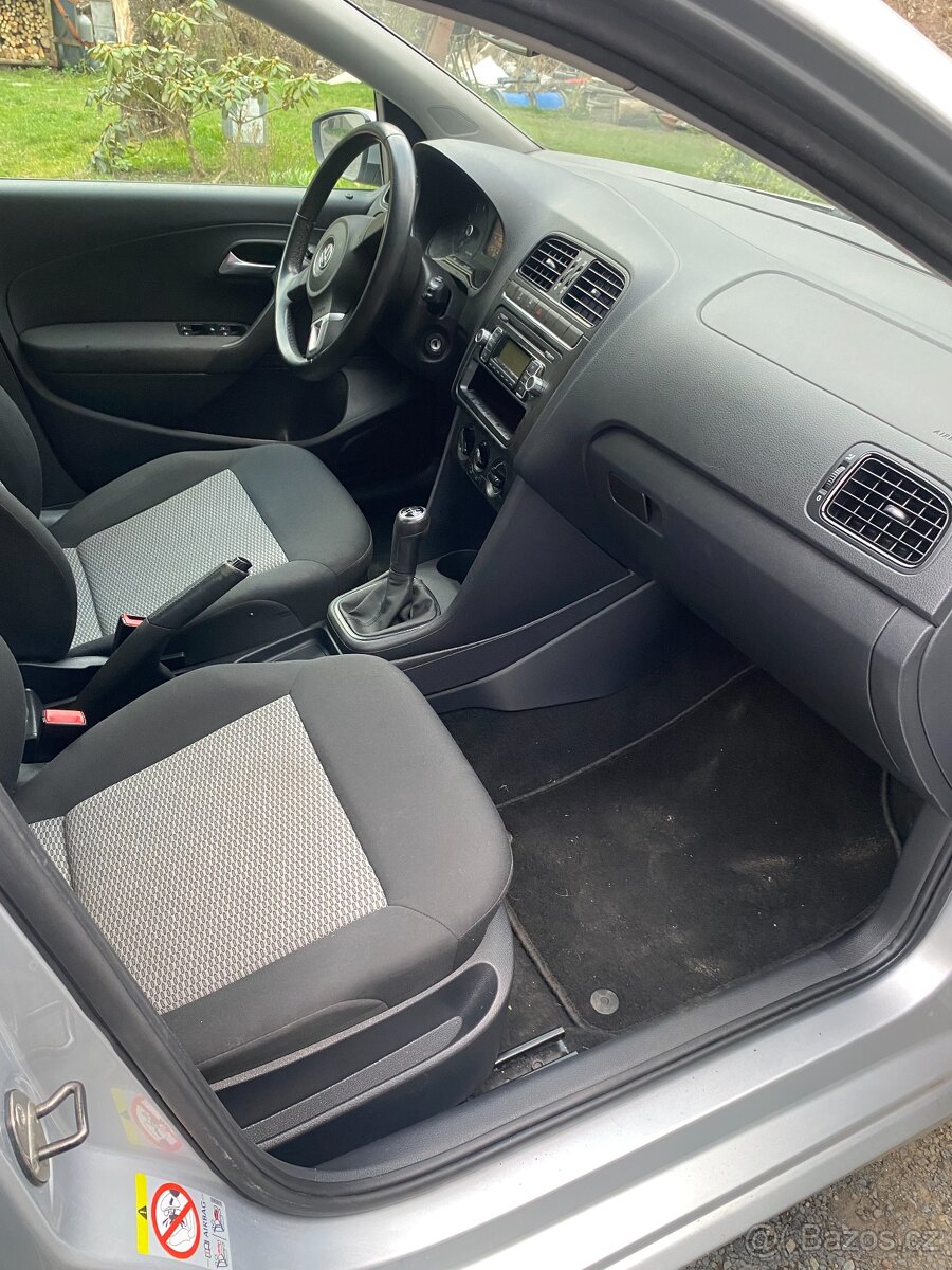 VW Polo 1,4 - 6