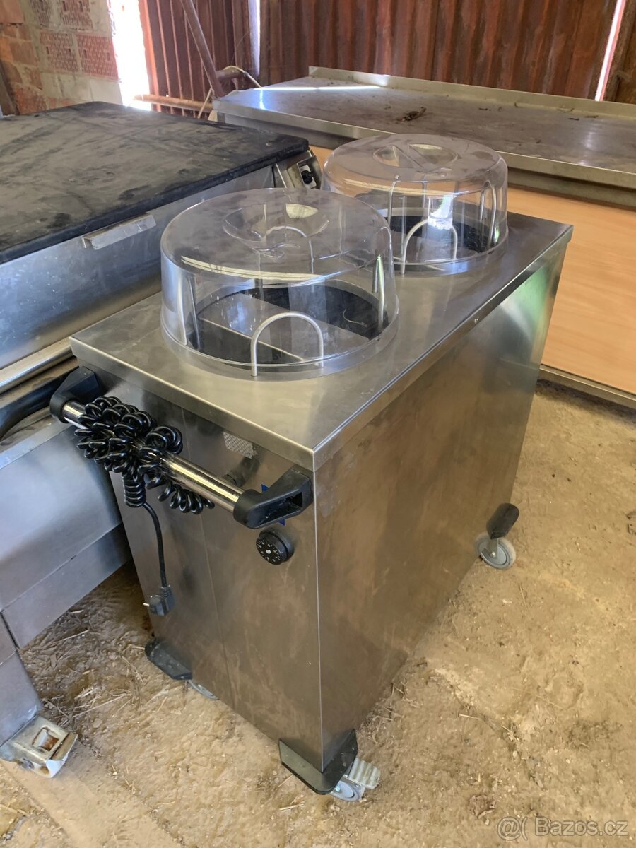 Vyhřívací vozík na talíře - 6