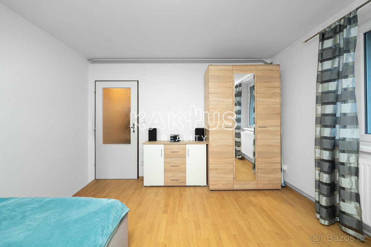 Pronájem prostorného bytu 1+1, 35 m2, ulice Roháčova, Moravs - 6