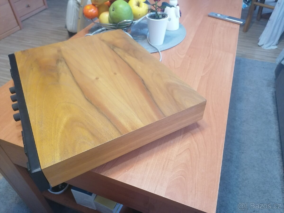 Zesilovač Tesla AZS 101 - 6