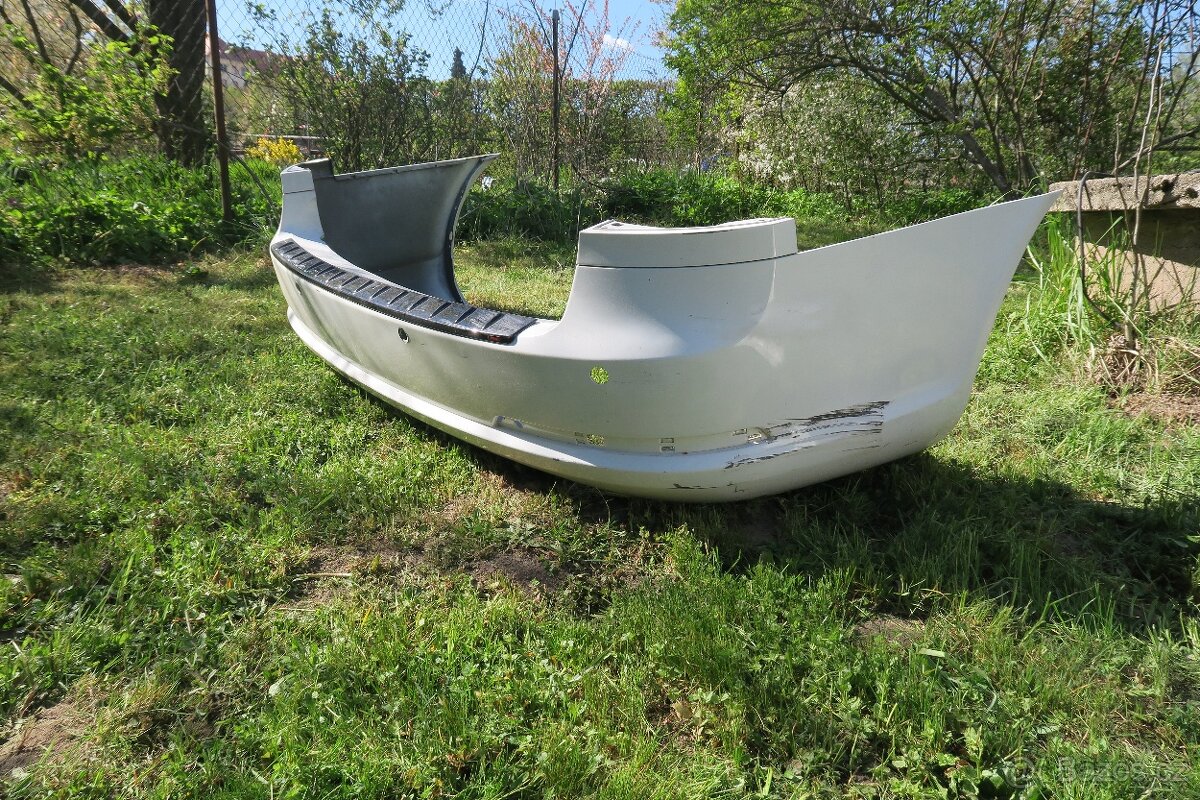 Nárazníky Octavia 2 RS - 6