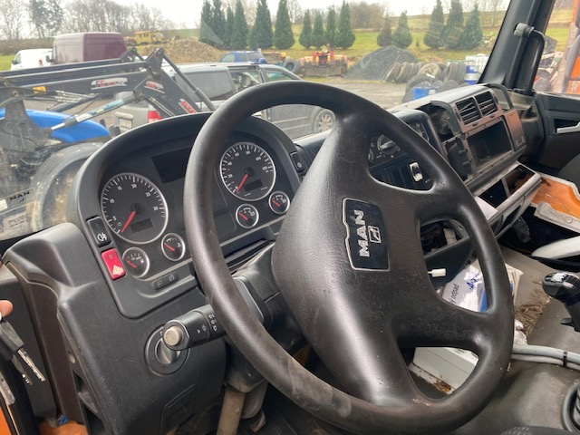 MAN TGM 18.280 r.v. 2009 popelář PTO čerpadlo atd. - 6