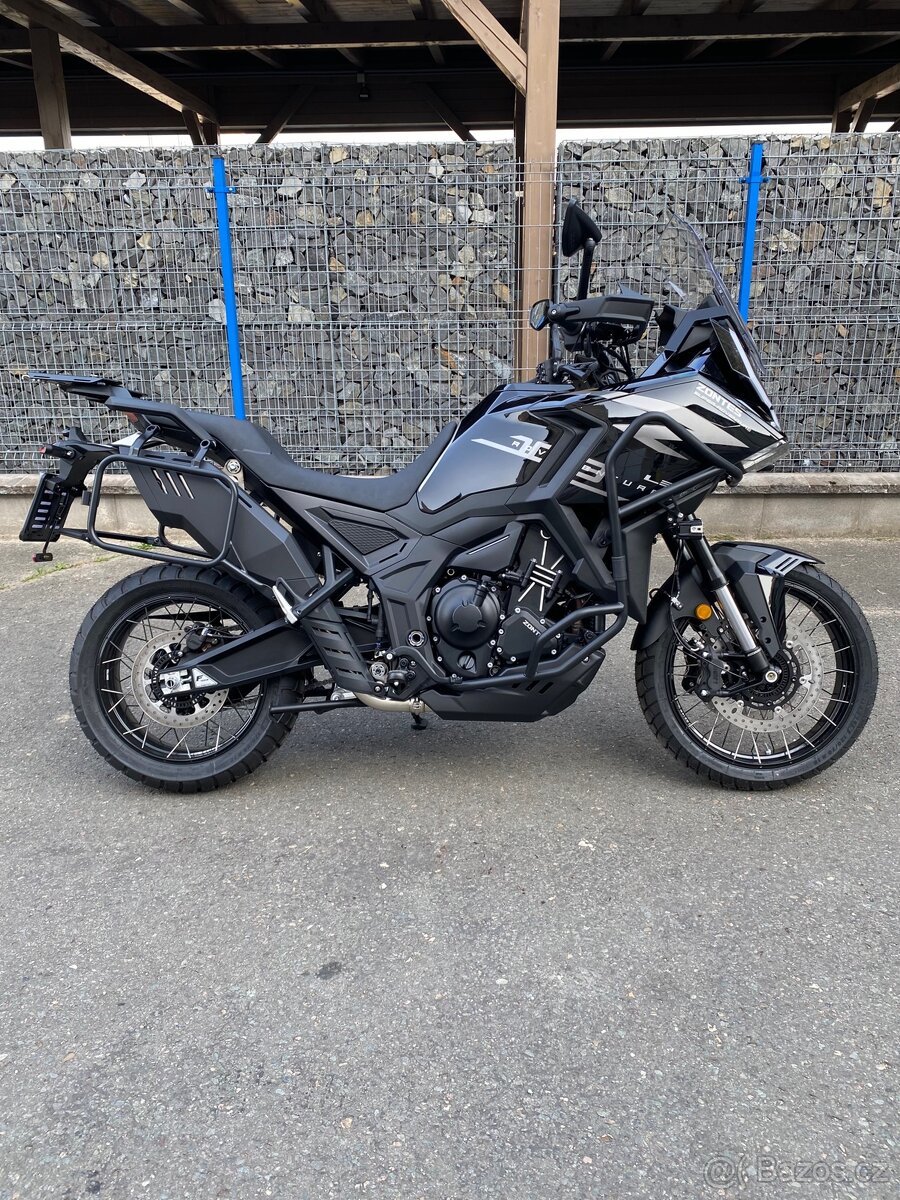 Zontes 703 Frontier černá - 6