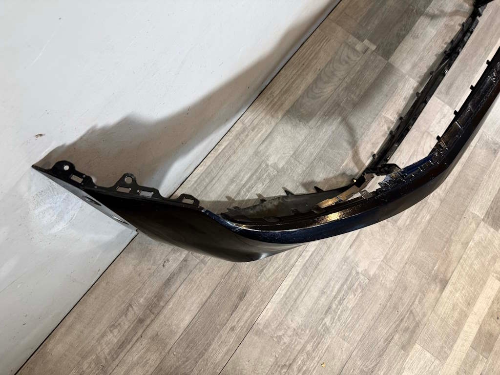 VW PASSAT B8 LIFT nárazník R-LINE 6xPDC 3G0807221G POŠKOZENÝ - 6