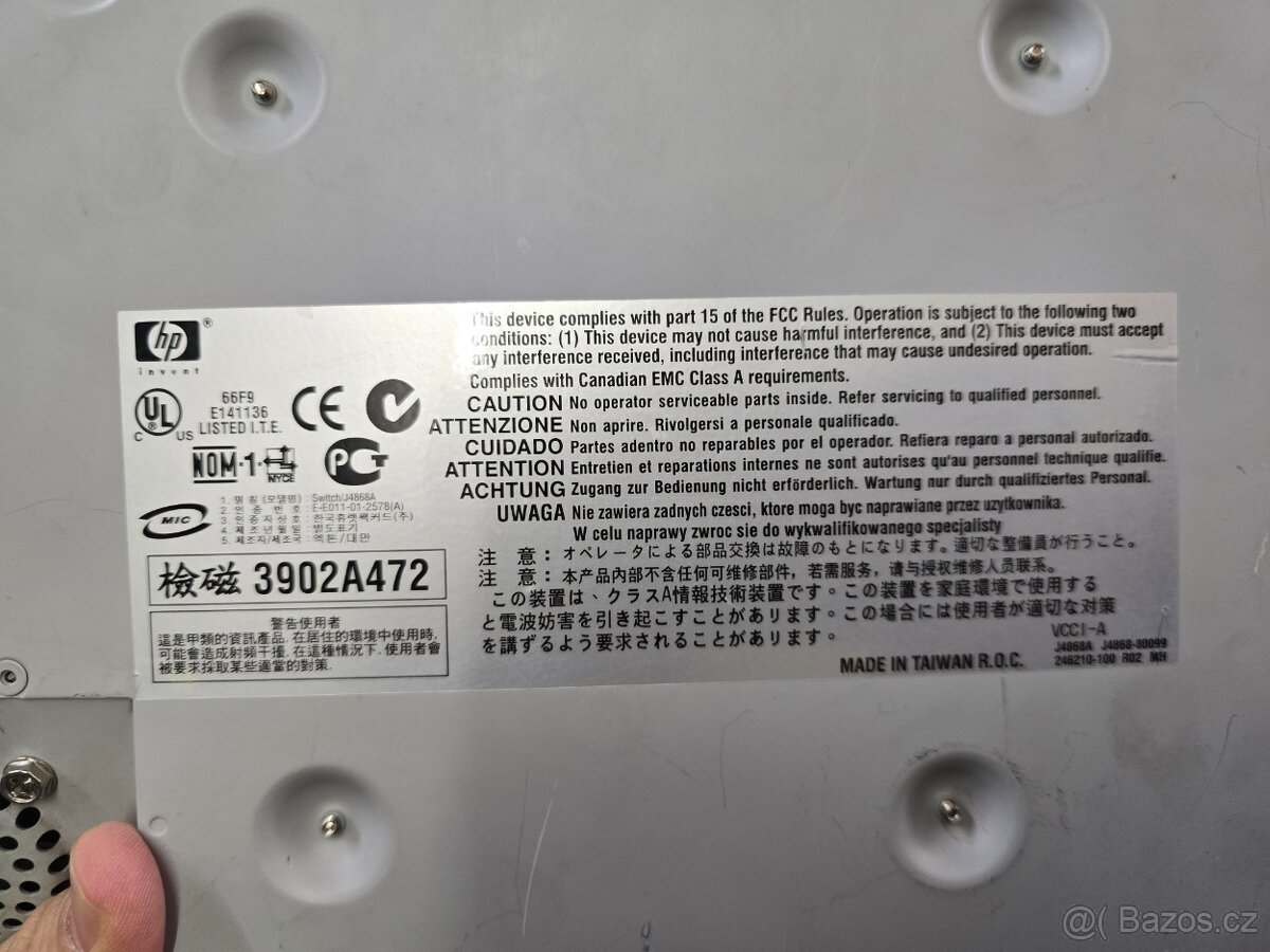 Různé Switche (D-link / HP) - 6