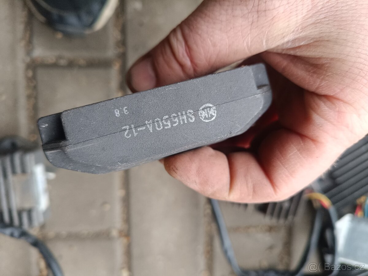 Regulátor napětí - 6