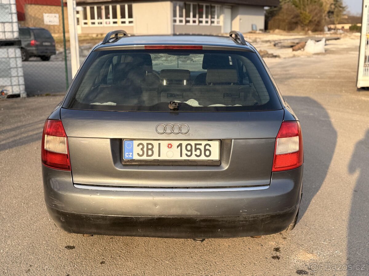 Audi A4 2.5 TDI 120 kW quattro - 6