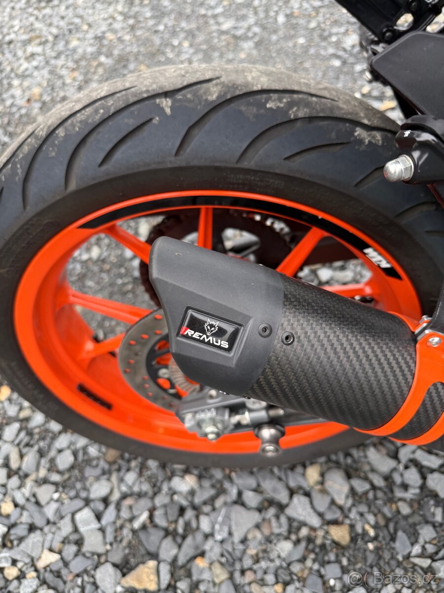 KTM DUKE 390 - 6